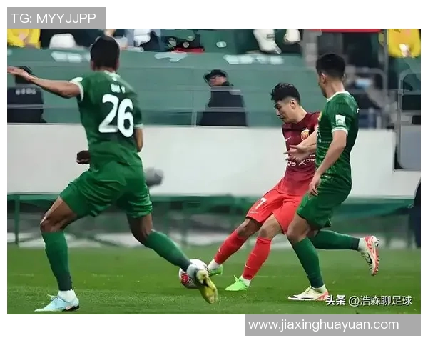赛后分析:上海足球队与北京足球队在比赛中的速度对比与战术探讨